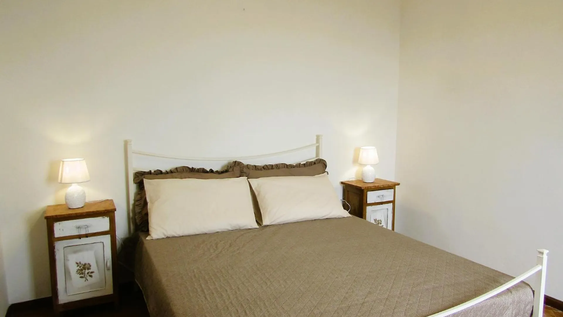Apartment Villa Le Ginestre Camaiore