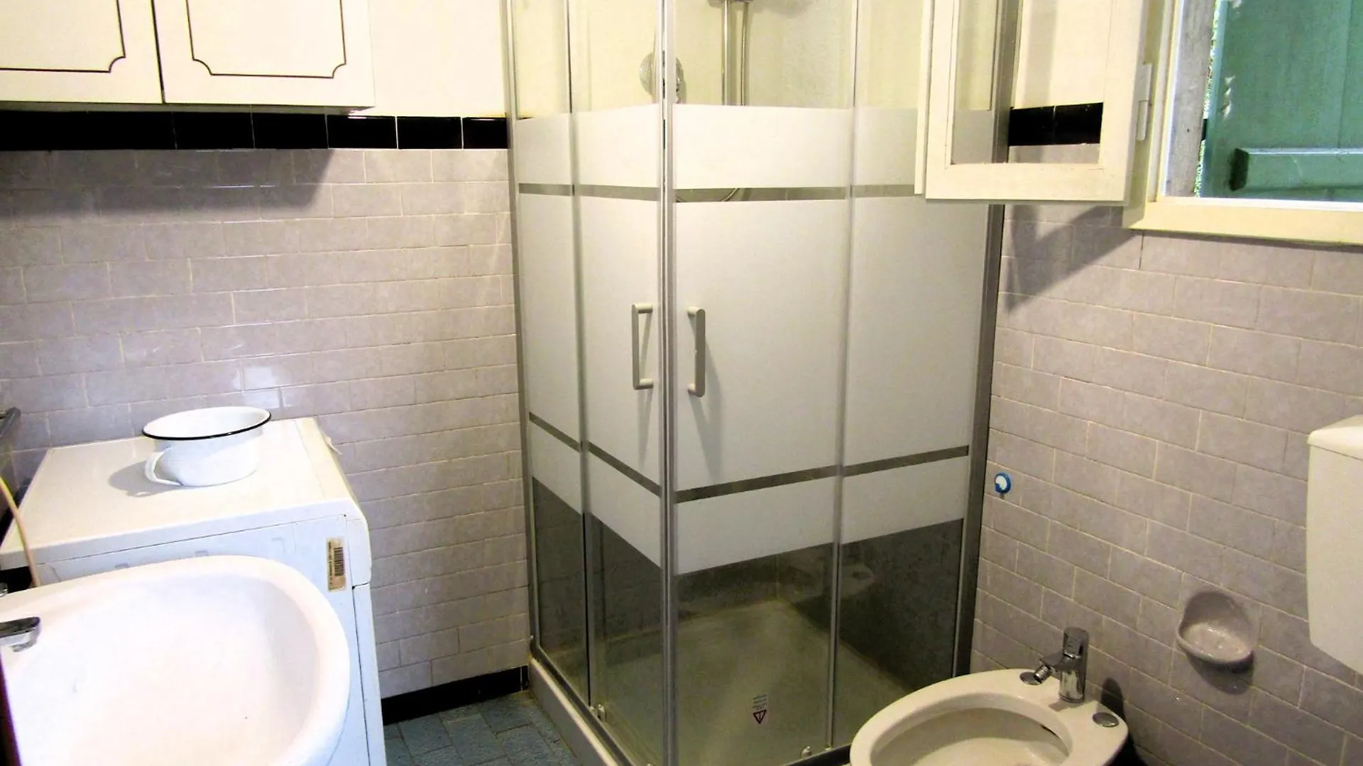 Villa Le Ginestre Camaiore Apartment