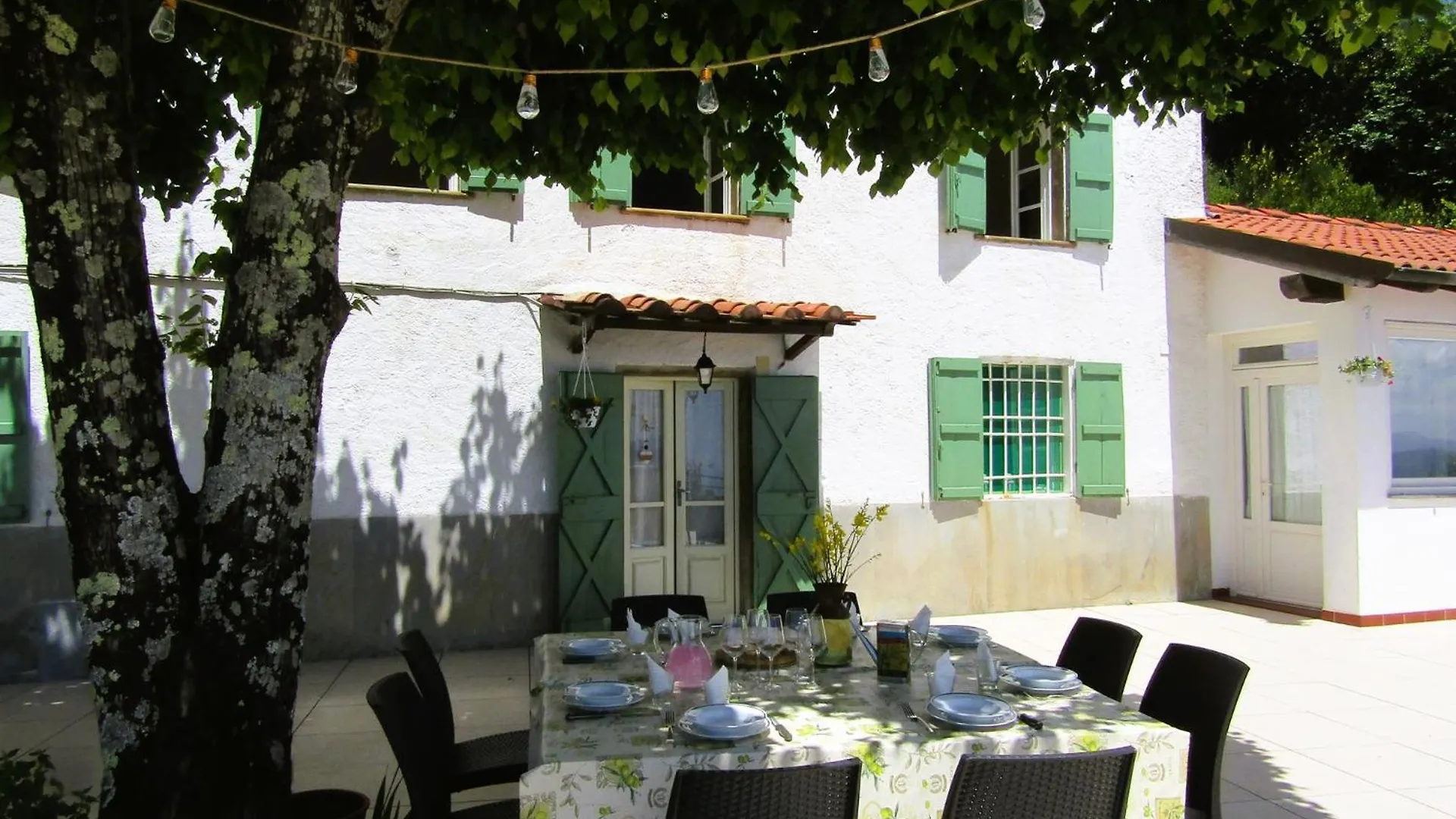 Villa Le Ginestre Camaiore 0*,