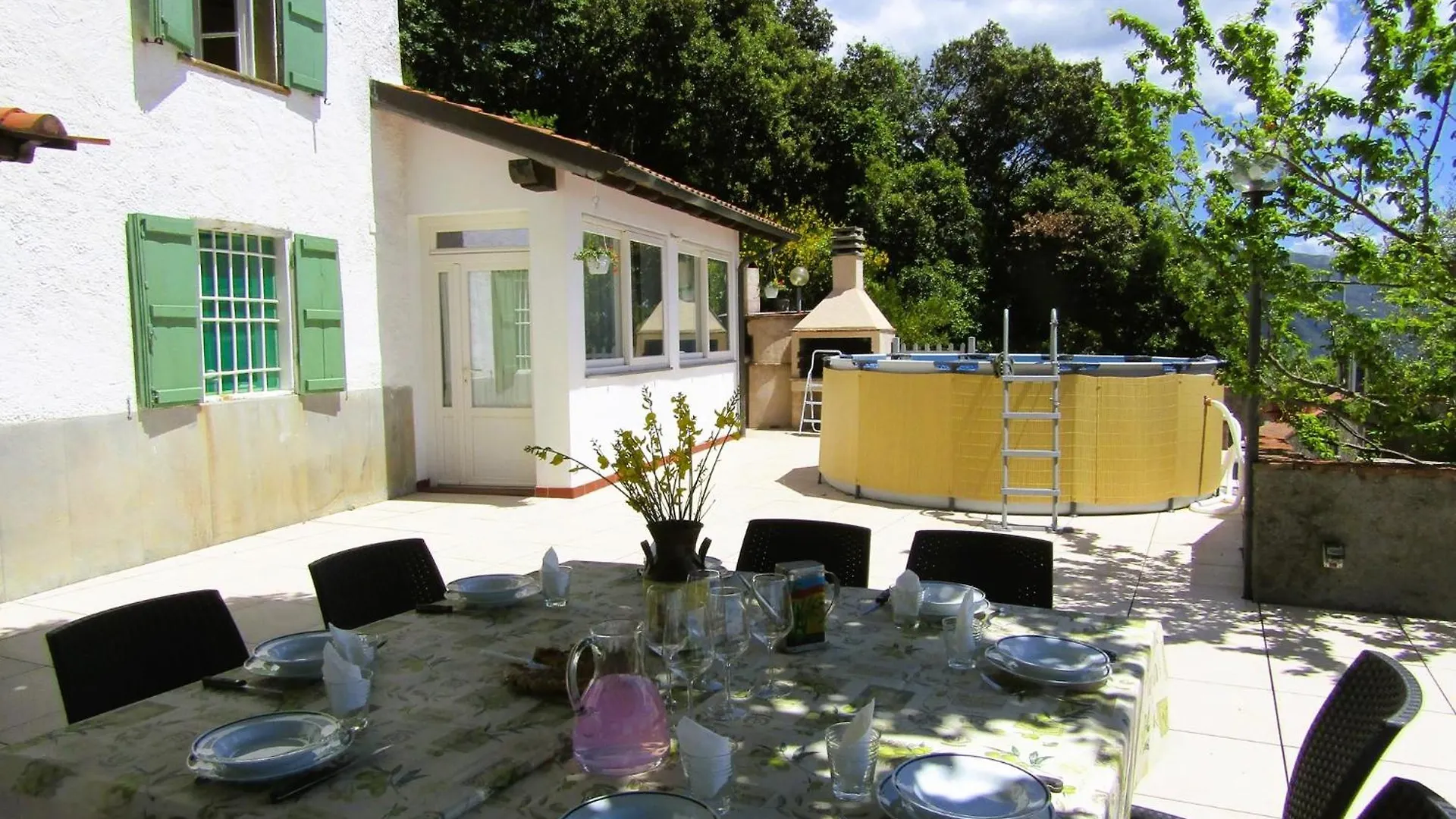 Apartment Villa Le Ginestre Camaiore Italy